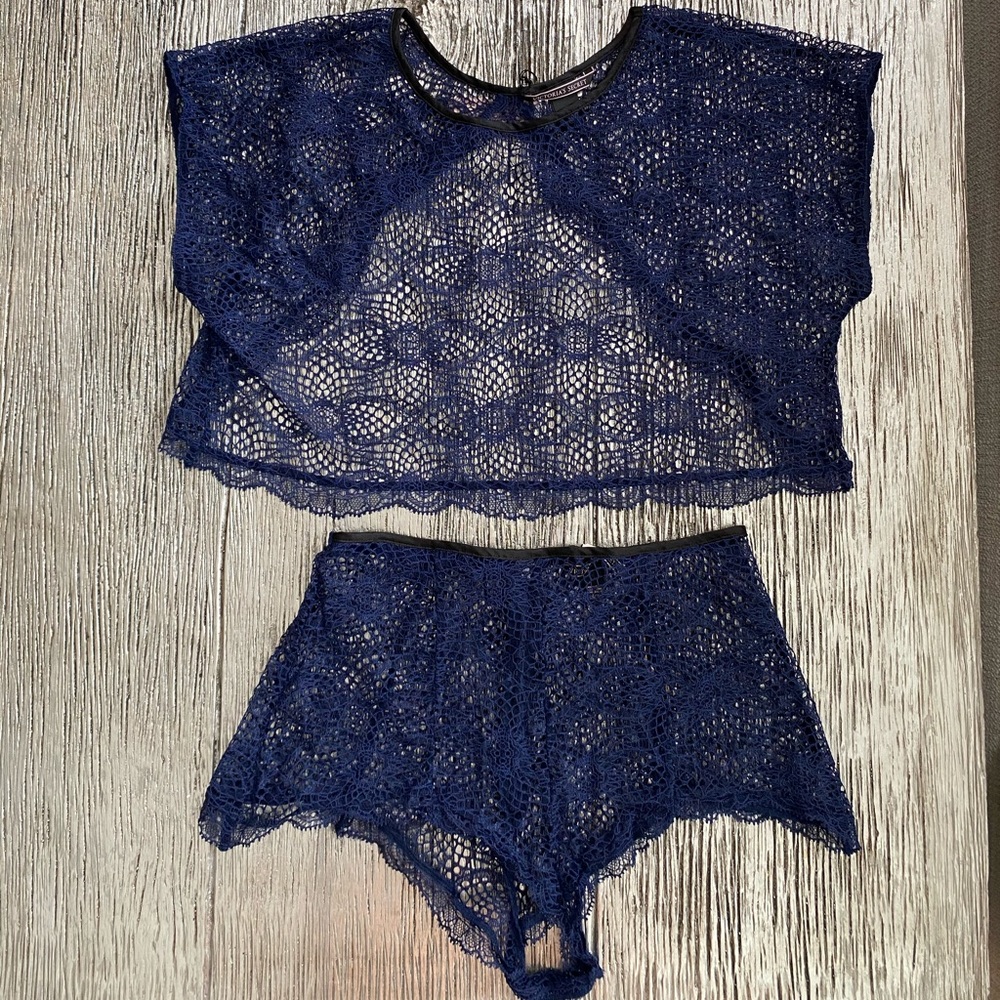 Victoria’s Secret Lingerie Set